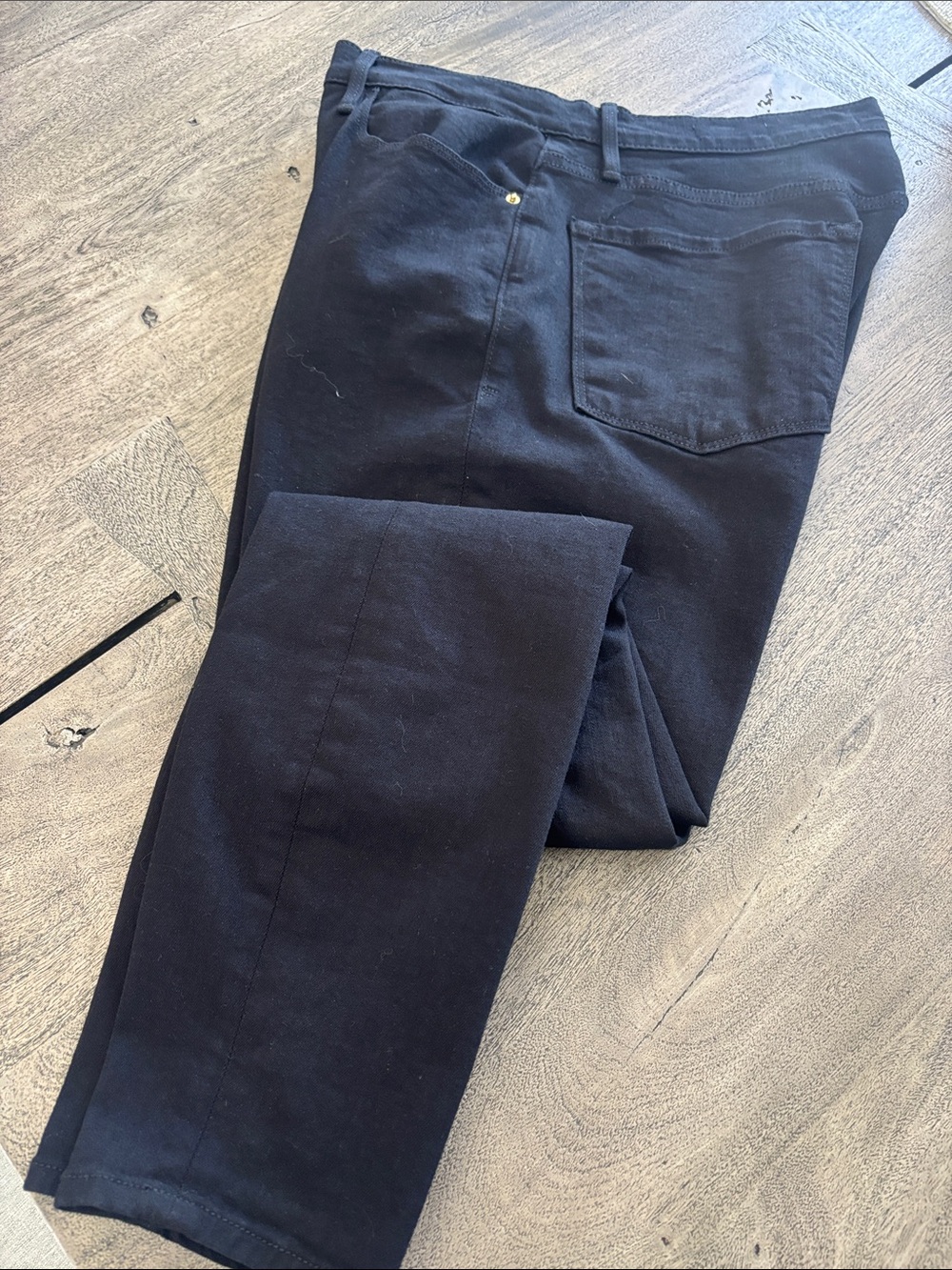 Frame Denim Black Women's Jeans - Picture 3 of 9